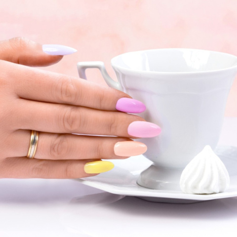 Manica Lakier hybrydowy LED/UV 10ml - Baby Pink - 120 Manica Lakier hybrydowy LED/UV 10ml - Baby Pink - 120