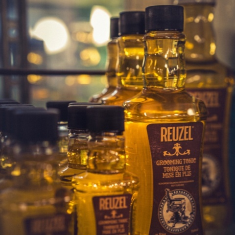 Reuzel Grooming Tonic Tonik do Modelowania i Stylizacji Włosów 500ml