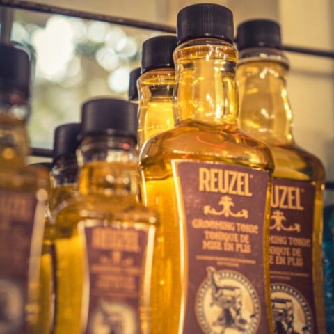 Reuzel Grooming Tonic Tonik do Modelowania i Stylizacji Włosów 500ml