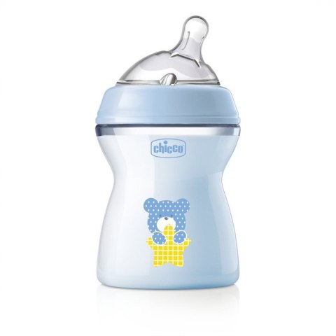 Chicco NaturalFeeling butelka plastikowa ze smoczkiem silikonowym przepływ średni 2m+ Niebieska 250ml Chicco NaturalFeeling butelka plastikowa ze smoczkiem silikonowym przepływ średni 2m+ Niebieska 250ml